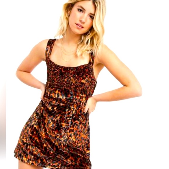 Free People Velvet Leopard animal print mini dress with peek a boo back.  Size S - Picture 1 of 8